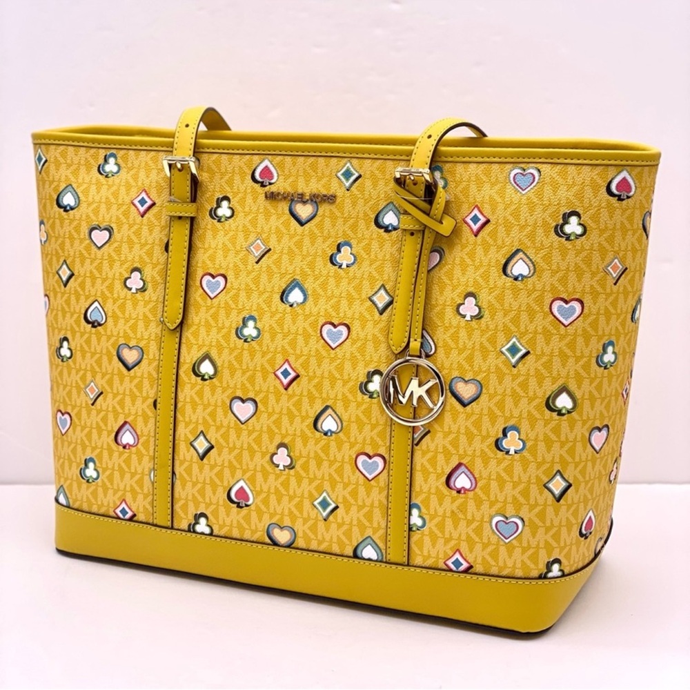 Michael Kors Yellow Heart Pattern Tote
Shoulder Bag Large - Picture 8 of 11